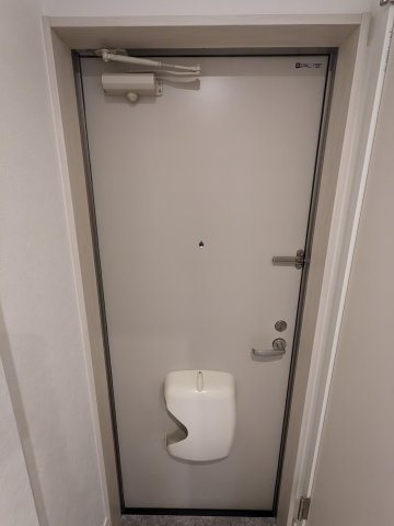 ハーモニーテラス楓の玄関|201号室