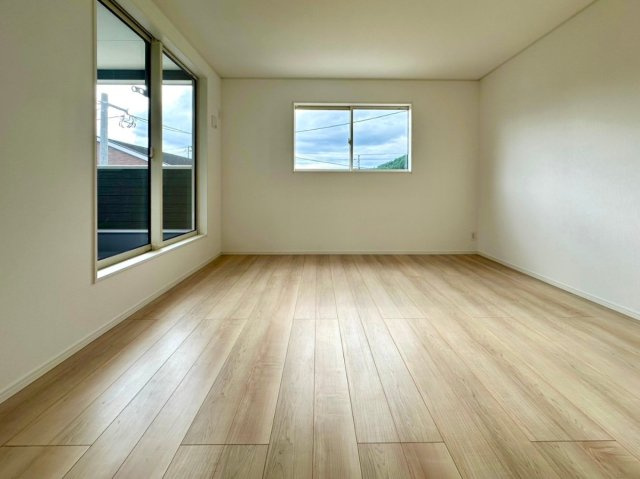 クレイドルガーデン　白山市平加町　第２