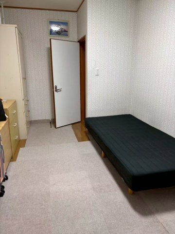 【寝室】