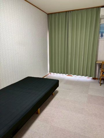 【寝室】