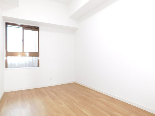 清須市土器野の中古マンションの洋室|◇洋室◇　　明るい洋室約４．５帖　（２０２５年８月リフォーム済）