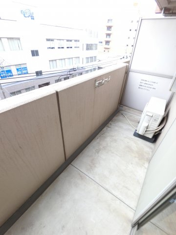 エムズレジデンスのバルコニー