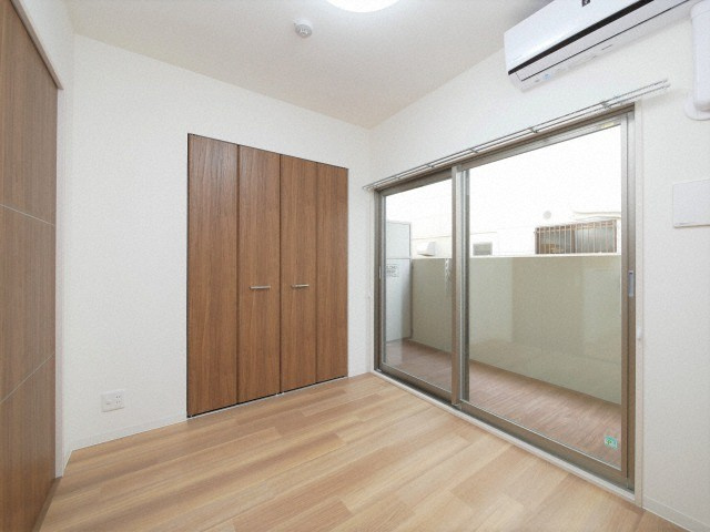 Ｐａｒｖｉｓ　Ｆｌｏｒａ　Ｔｓｕｒｕｍｉの洋室