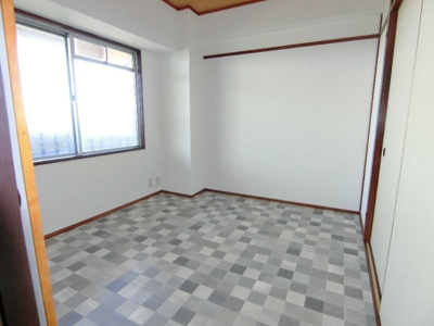 【洋室】 | スカイマンションＡ棟 | 使い勝手のいい洋室です