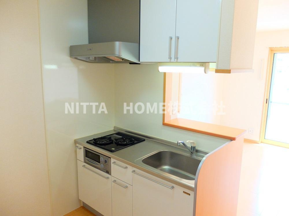 レーブプレミールⅠ番館 のキッチン|嬉しいガスコンロ付き◎