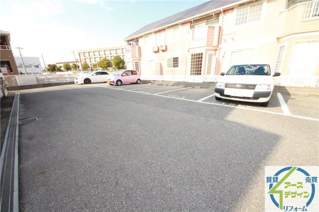 サンライトカーサⅠの駐車場|駐車場があります