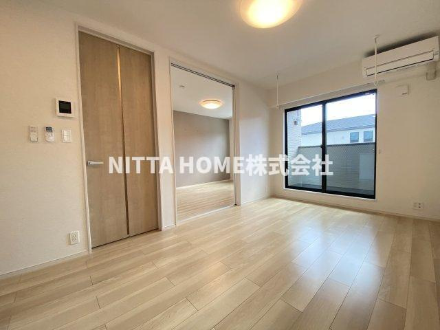 フォレストＤの玄関|シューズボックス完備の玄関です★