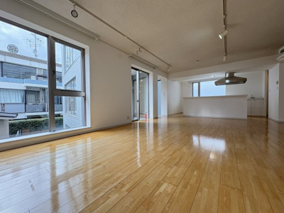 【居間・リビング】 | ブルーム表参道