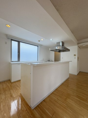 【内装】 | ブルーム表参道