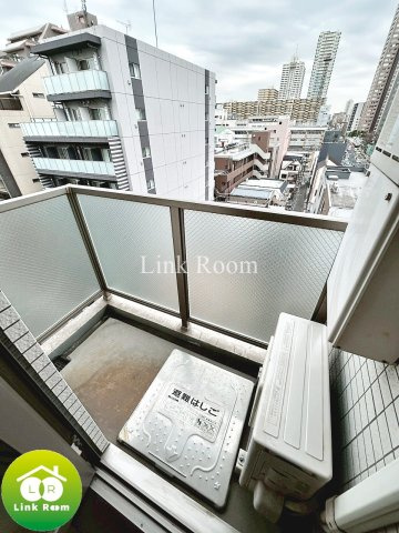 ファーストプレイス菊川のバルコニー