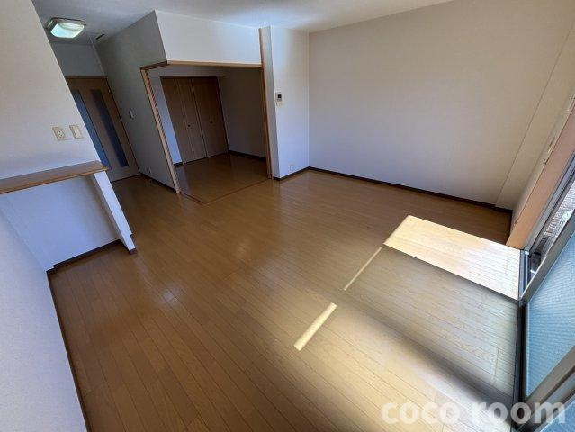 ボンドの居間・リビング