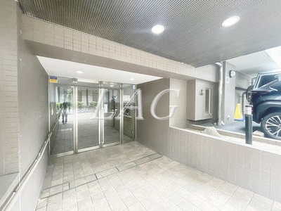 【エントランス】 | サージュ赤坂 | エントランスです。