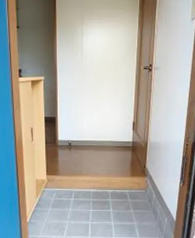 コーポ楓【10.000円キャッシュバック対象物件】の玄関