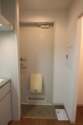 【玄関】 | リバティ・プレイス |  