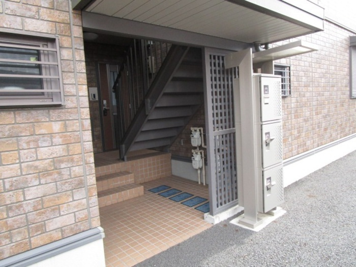 ヴィラ・メルベーユ　Ⅱのエントランス