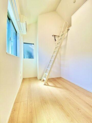 【寝室】 | 横浜山手アパートメント