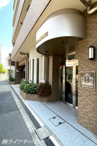 【エントランス】 | リーガル新大阪第６ | エントランス