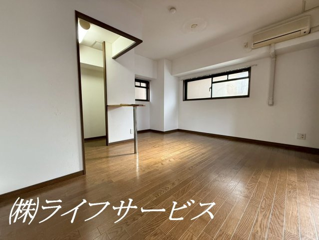 【居間・リビング】 | リーガル新大阪第６ | リビングルーム