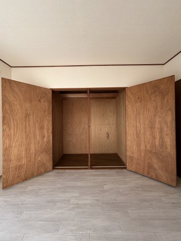 片瀬山戸建の収納