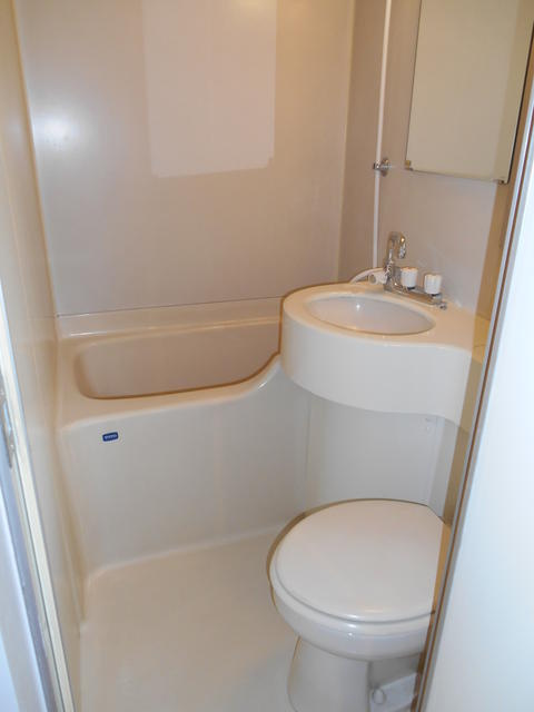 ユニットバス・トイレ付