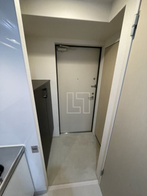 【玄関】 | プレミアムコート谷町4丁目 | プレミアムコート谷町4丁目　玄関