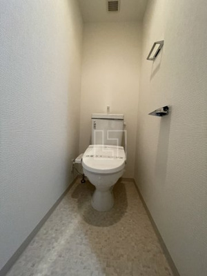 【トイレ】 | プレミアムコート谷町4丁目 | プレミアムコート谷町4丁目　温水洗浄便座