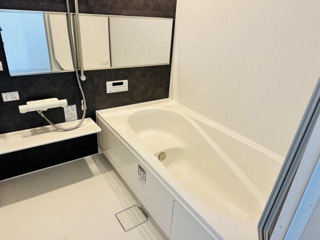 八王子市　兵衛　新築未入居戸建て　１期の浴室|～のびのびくつろげるバスルーム　１日の締めくくりに癒やしのバスタイムを～