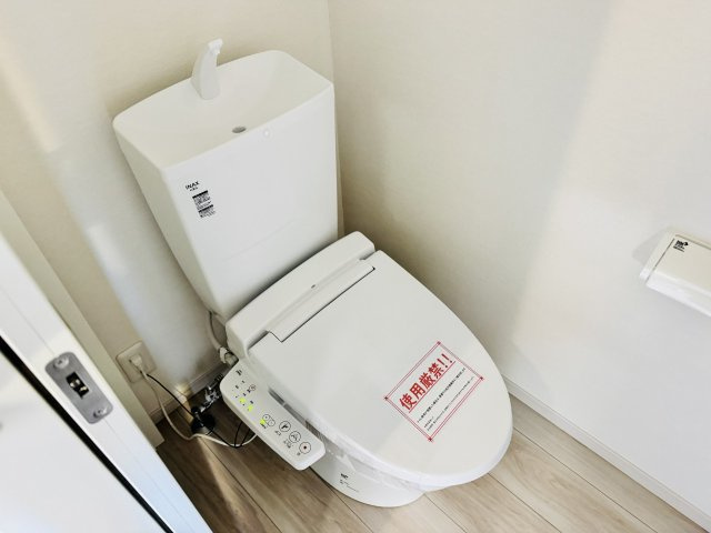 八王子市　兵衛　新築一戸建て　１期のトイレ|～暖房温水洗浄機能付きトイレ　冬場は特に嬉しい機能ですね～