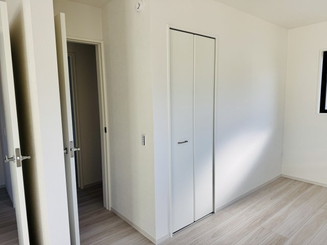 八王子市　兵衛　新築一戸建て　１期の収納|～収納力の高いクローゼット完備～