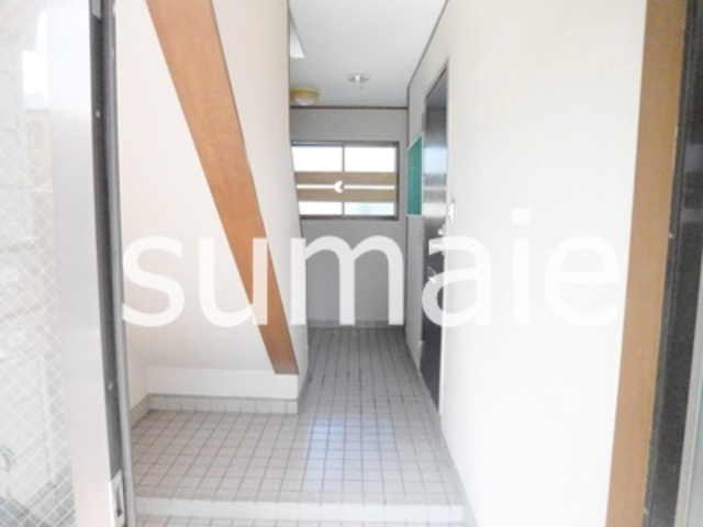 ローズハイツのロビー|エントランス☆