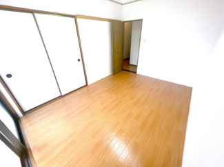 【寝室】 | サウスフラッツ　203