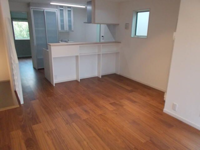 【内装】 | 和泉3丁目戸建ー普通借家2年-