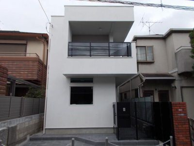 【外観】 | 和泉3丁目戸建ー普通借家2年-