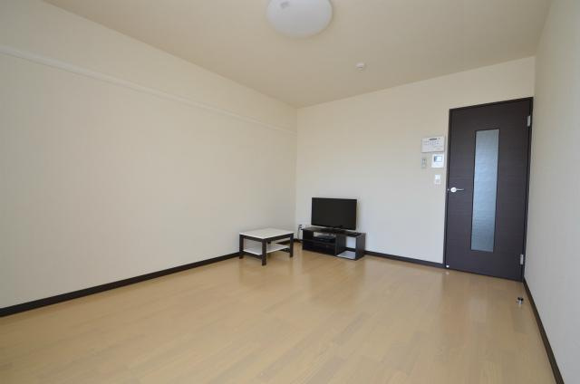 遠賀郡遠賀町大字別府のアパートの寝室|洋室