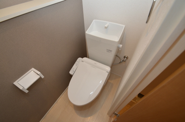 遠賀郡水巻町伊左座５丁目のアパートのトイレ