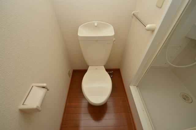 遠賀郡遠賀町大字今古賀のアパートのトイレ