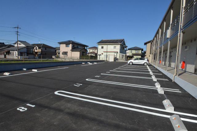 遠賀郡水巻町伊左座５丁目のアパートの駐車場