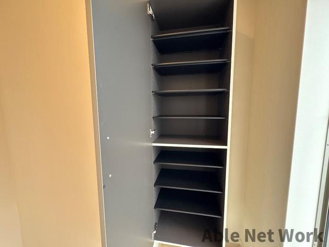 CRAISE(クレイズ)　Bの玄関|シューズボックス付き