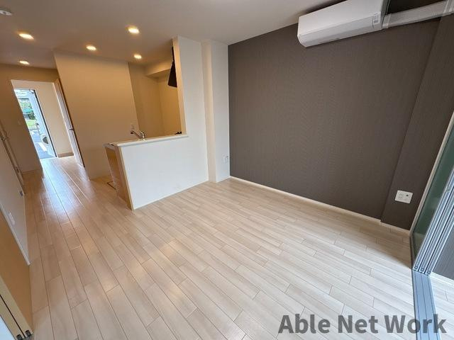 CRAISE(クレイズ)　Bの居間・リビング|10.8帖のLDK