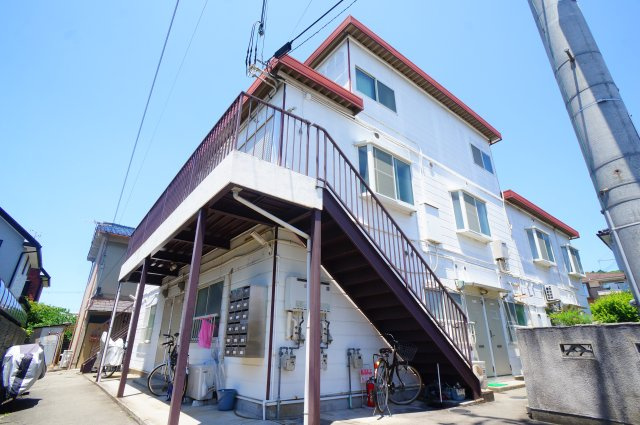 ホワイトヒルの外観