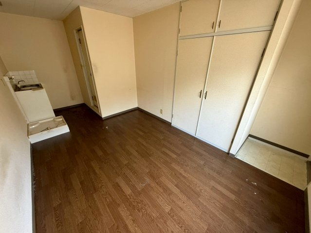 ホワイトヒルの居間・リビング