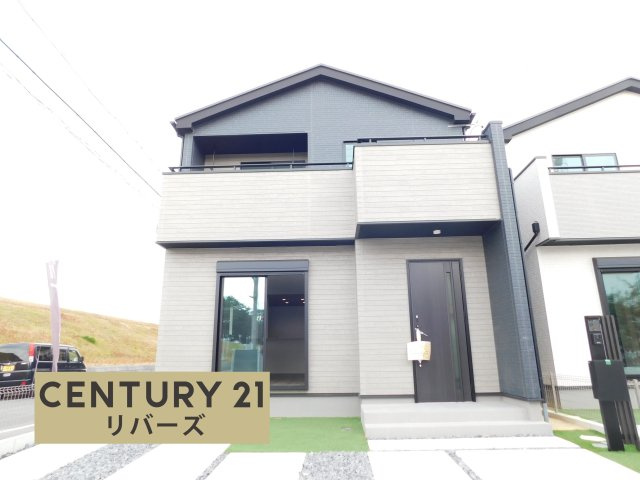 名古屋市中川区中須町字藤六の新築一戸建の外観|☆ラスト１棟☆　　新価格！！いつでもご案内出来ます♪（お問合せ当日、平日、水曜、夜間もＯＫ）　開放的な角地！　駐車並列２台ＯＫ！　続き間ＬＤＫ２２．０帖♪　パントリーやＷＩＣなど収納豊富！