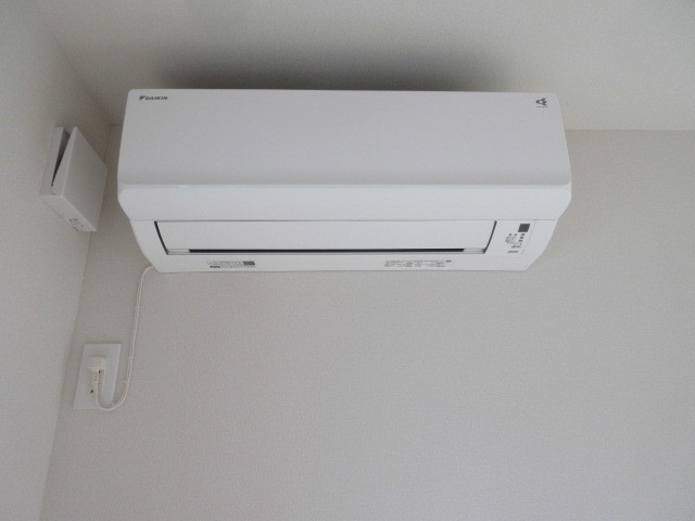 ランドマーク逗子Ⅲの設備|年中活躍のエアコン