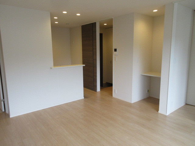 ランドマーク逗子Ⅲの居間・リビング|開放感のあるオシャレな空間