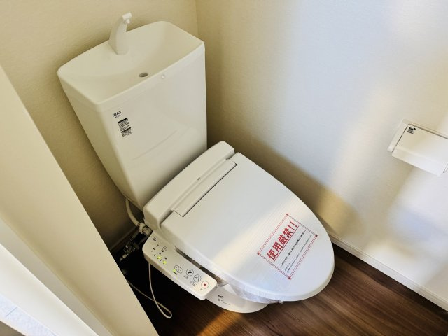 八王子市　兵衛　新築一戸建て　１期のトイレ|～暖房温水洗浄機能付きトイレ　冬場は特に嬉しい機能ですね～