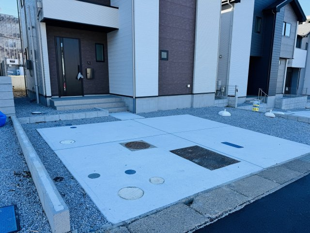 八王子市　兵衛　新築未入居戸建て　１期の駐車場|～並列2台駐車可能カースペース～