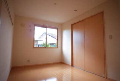 【寝室】 | パルティーダ・イースト