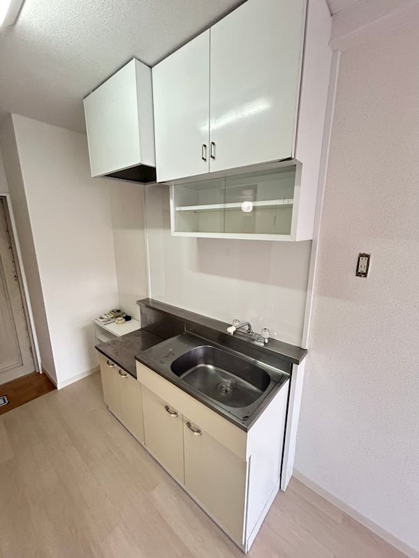 エスポワール黒髪のキッチン