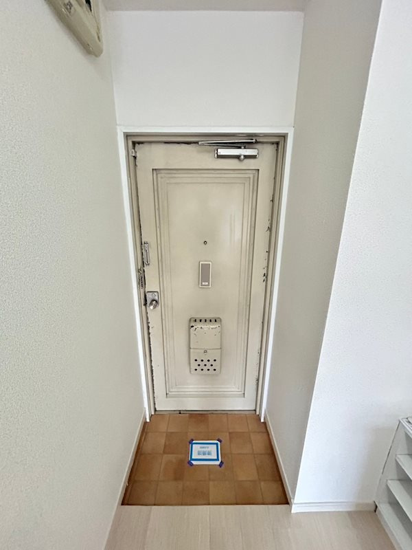 エスポワール黒髪の玄関