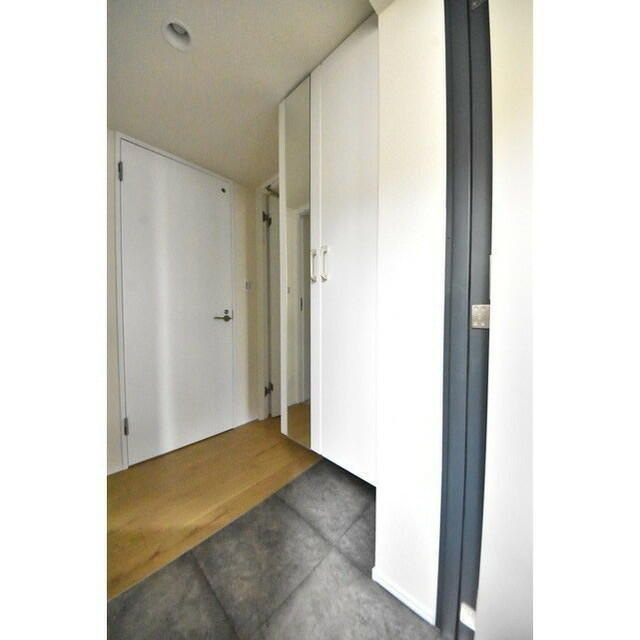 グランパセオ大岡山の玄関